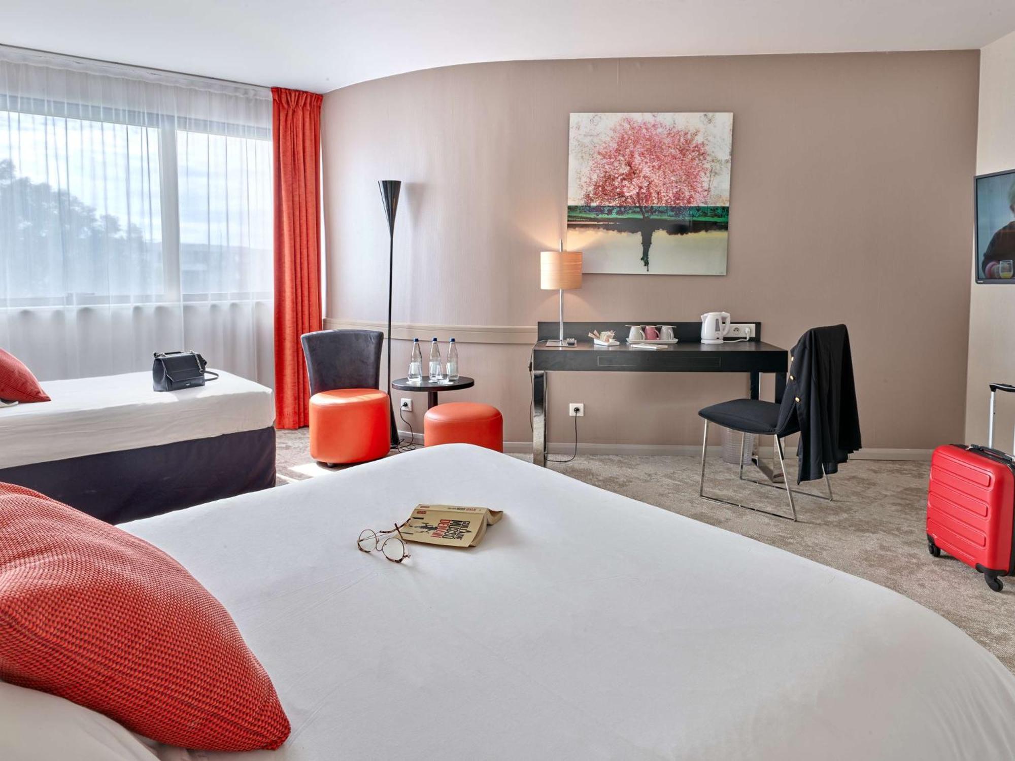 Best Western Plus Metz Technopole Экстерьер фото